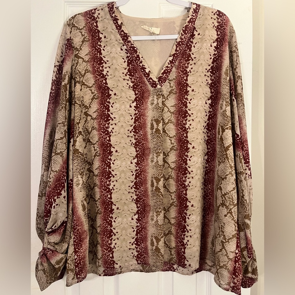 Entro Red Long Sleeve Relaxed Blouse